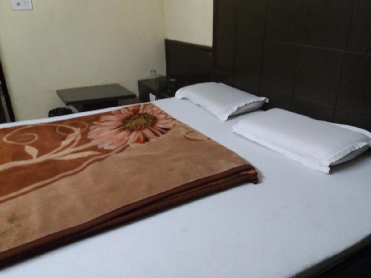 Hotel Roma Villa ニューデリー エクステリア 写真